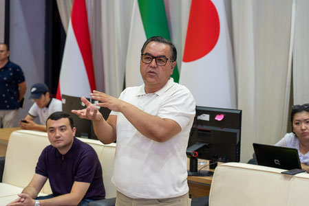 A meeting of the director and students was held